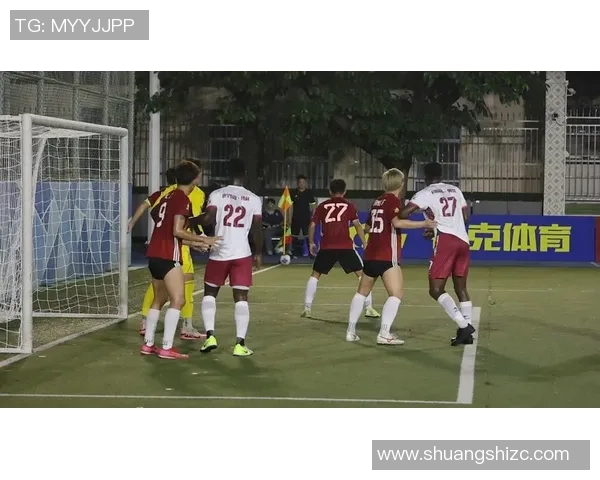 足球黄老湿带你领略足球世界的精彩瞬间与独特魅力